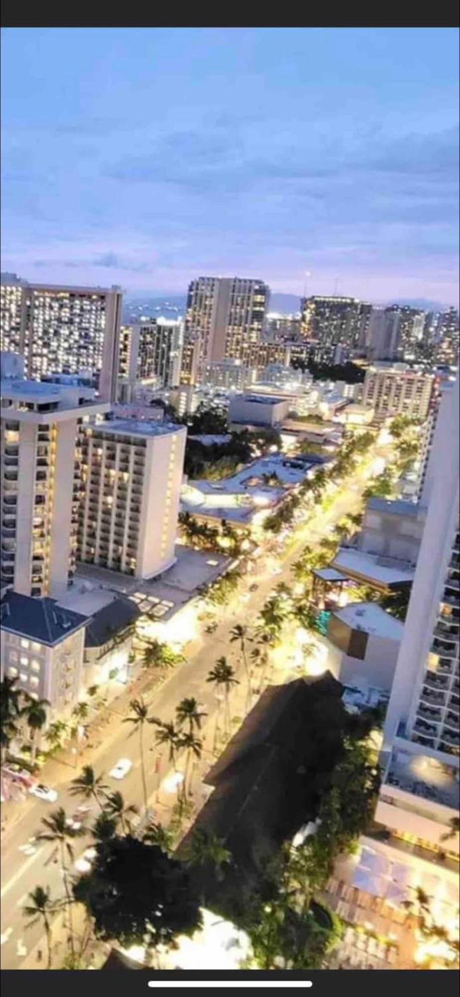 Waikiki Condo 2 Bedrooms 2 Bathrooms With 1 Free Parking Space Honolulu Kültér fotó