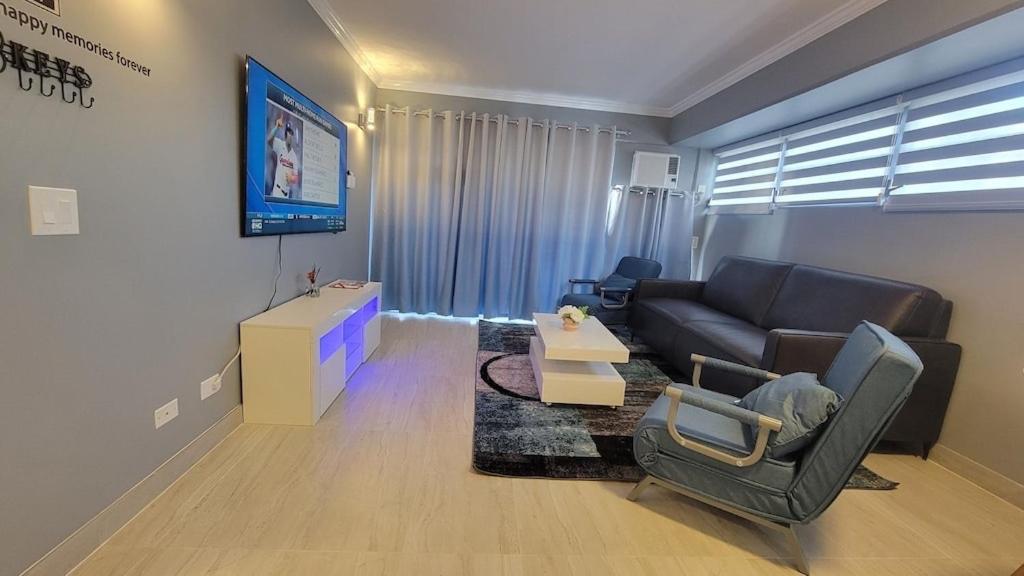 Waikiki Condo 2 Bedrooms 2 Bathrooms With 1 Free Parking Space Honolulu Kültér fotó
