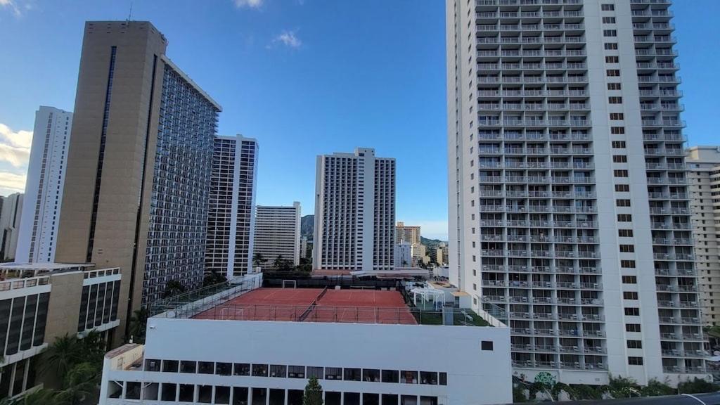 Waikiki Condo 2 Bedrooms 2 Bathrooms With 1 Free Parking Space Honolulu Kültér fotó