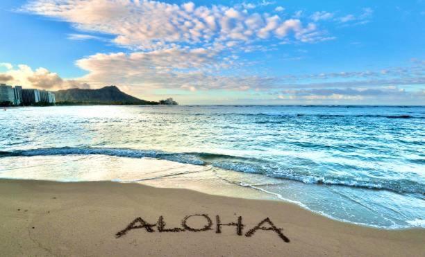 Waikiki Condo 2 Bedrooms 2 Bathrooms With 1 Free Parking Space Honolulu Kültér fotó